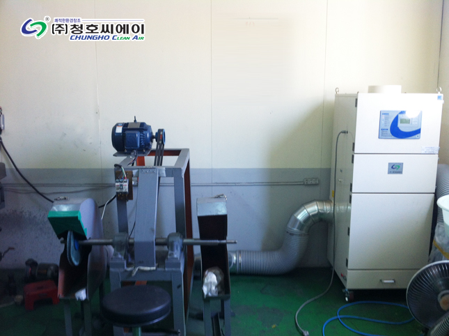 노즐 제작에 필요한 금속 및 세라믹 연마시 발생분진 집진 사진 1