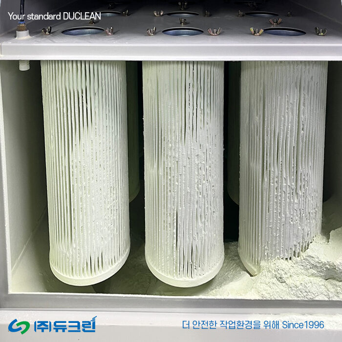 PCB 기판 가공 시 발생하는 흄, 분진 제거 집진기 필터 교체 및 클리닝 사진 2